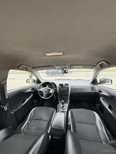 Toyota Corolla 2007, 174,000 km - 1.6 l - Bakı