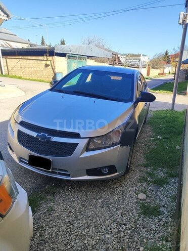 Chevrolet Cruze-1