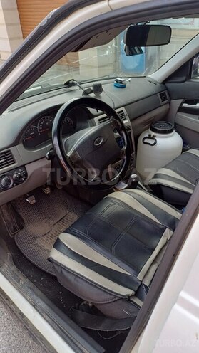 LADA (VAZ) Priora 2010, 156,300 km - 1.6 l - Qusar