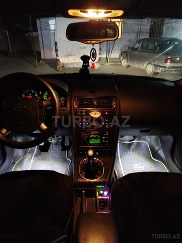 Ford Mondeo 2002, 240,000 km - 2.0 l - Bakı