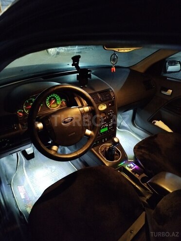 Ford Mondeo 2002, 240,000 km - 2.0 l - Bakı
