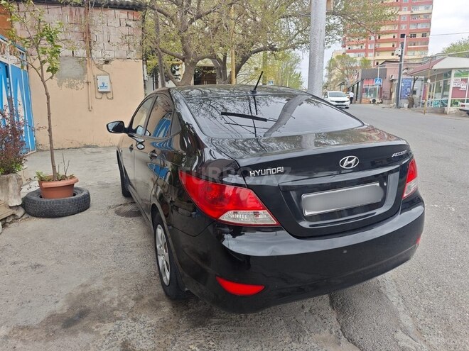 Hyundai Accent 2011, 150,000 km - 1.6 l - Bakı