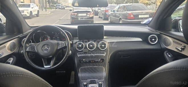 Mercedes GLC 300 4MATIC Coupe 2019, 68,600 km - 2.0 l - Bakı