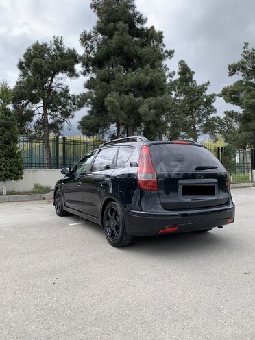 Hyundai i30 2011, 265,657 km - 1.6 л - Quba