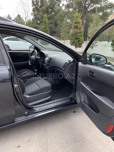 Hyundai i30 2011, 265,657 km - 1.6 л - Quba