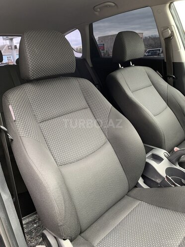 Hyundai i30 2011, 265,657 km - 1.6 л - Quba