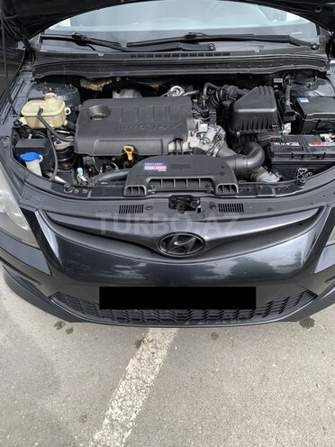 Hyundai i30 2011, 265,657 km - 1.6 л - Quba