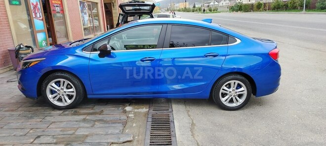 Chevrolet Cruze 2016, 220,000 km - 1.4 l - Qusar