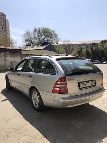 Mercedes C 220 d 2002, 400,000 km - 2.2 l - Sumqayıt