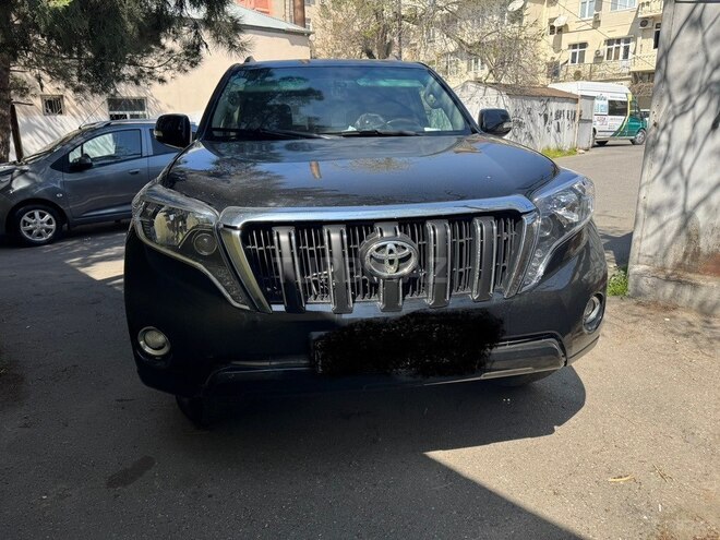 Toyota Land Cruiser Prado 2010, 299,000 km - 2.7 l - Bakı