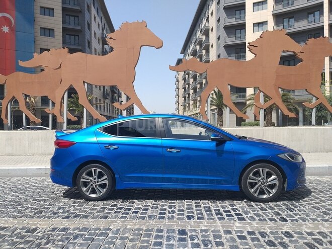 Hyundai Avante 2016, 157,500 km - 1.6 l - Bakı