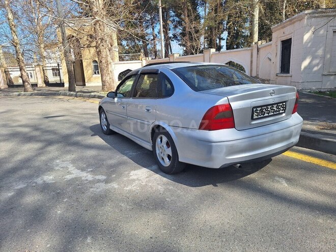 Opel Vectra 1999, 440,000 km - 2.0 l - Mingəçevir