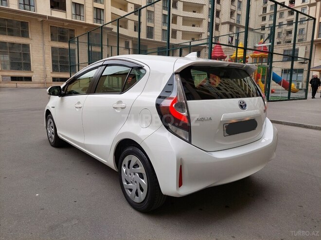Toyota Aqua 2019, 52,853 km - 1.5 l - Bakı