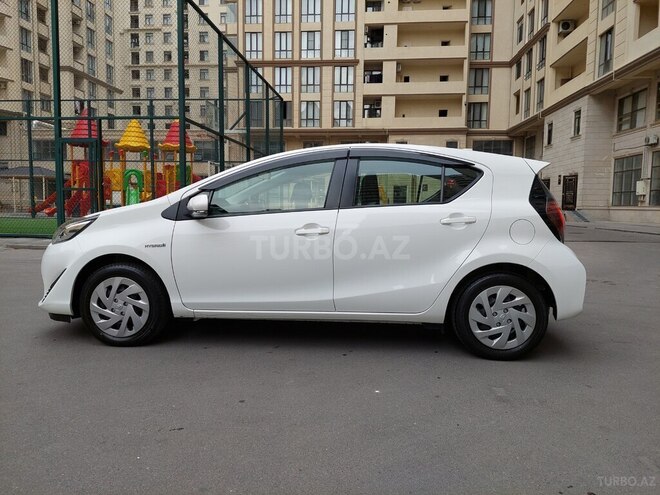 Toyota Aqua 2019, 52,853 km - 1.5 l - Bakı
