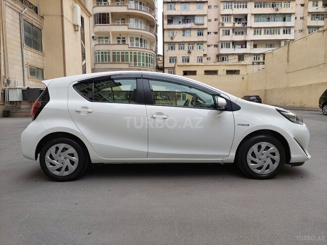 Toyota Aqua 2019, 52,853 km - 1.5 l - Bakı
