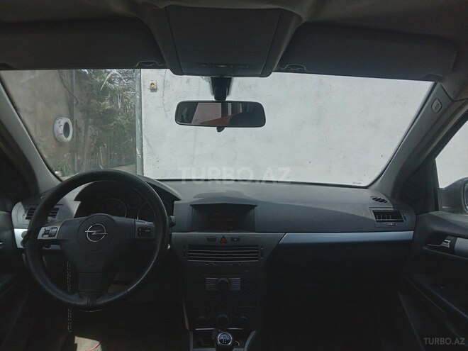 Opel Astra 2005, 252,000 km - 1.4 l - Bakı