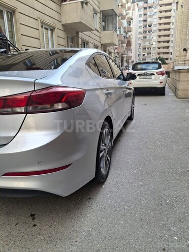 Hyundai Avante 2018, 32,614 km - 1.6 l - Xırdalan