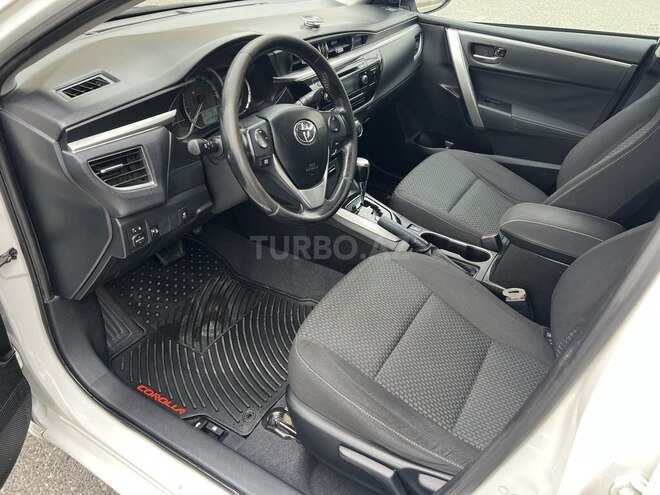 Toyota Corolla 2013, 220,000 km - 1.6 l - Bakı