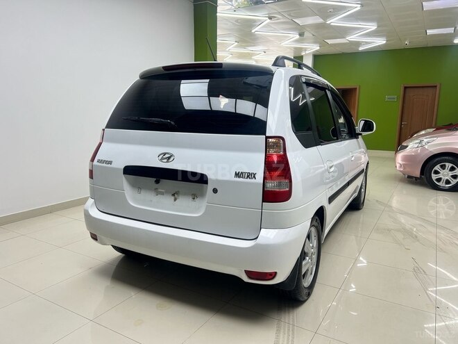 Hyundai Matrix 2009, 240,000 km - 1.6 л - Bakı