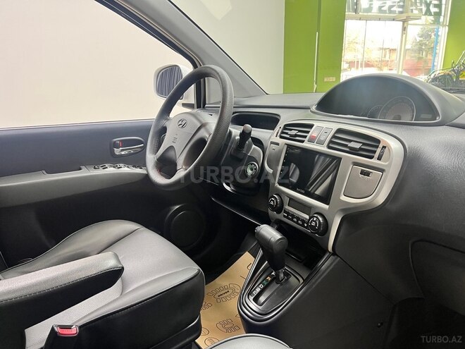 Hyundai Matrix 2009, 240,000 km - 1.6 л - Bakı