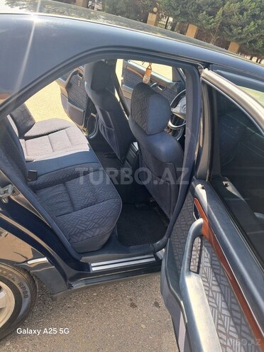 Mercedes C 200 1995, 330,028 km - 2.0 l - Saatlı