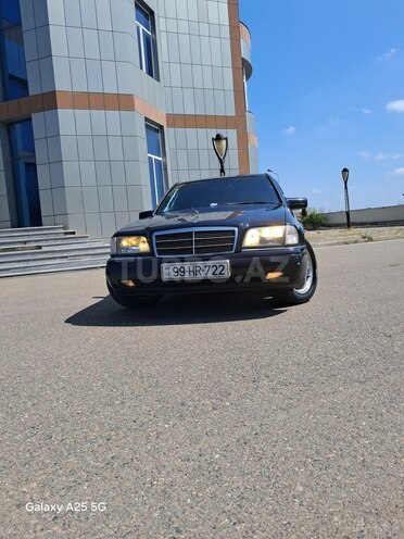 Mercedes C 200 1995, 330,028 km - 2.0 l - Saatlı