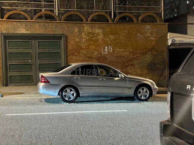 Mercedes C 240 2001, 400,000 km - 2.4 л - Bakı