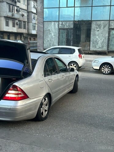 Mercedes C 240 2001, 400,000 km - 2.4 л - Bakı