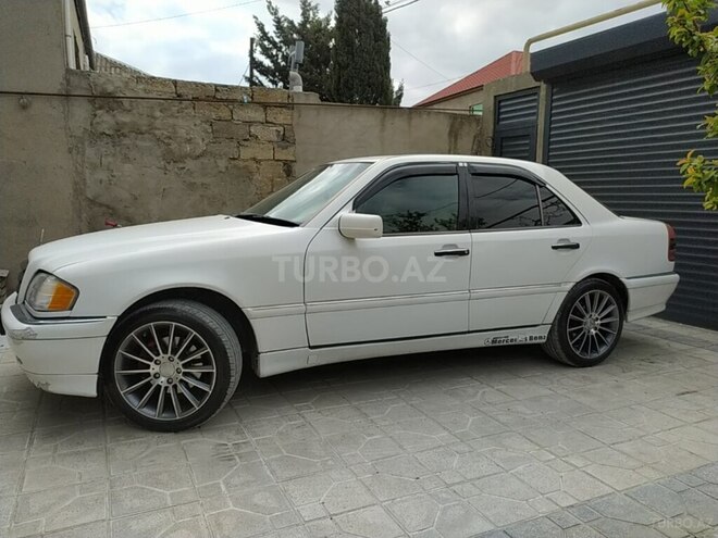 Mercedes C 230 2000, 218,000 km - 2.3 l - Bakı