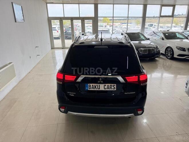 Mitsubishi Outlander 2016, 110,000 km - 2.4 l - Bakı