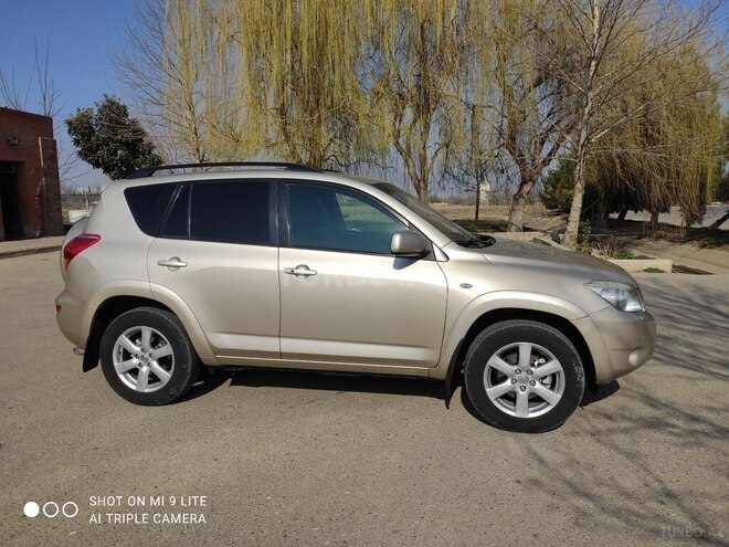 Toyota RAV4 2008, 201,700 km - 2.4 l - Gəncə