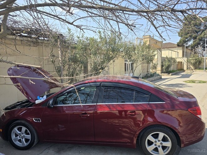 Chevrolet Cruze 2015, 126,000 km - 1.4 l - Salyan