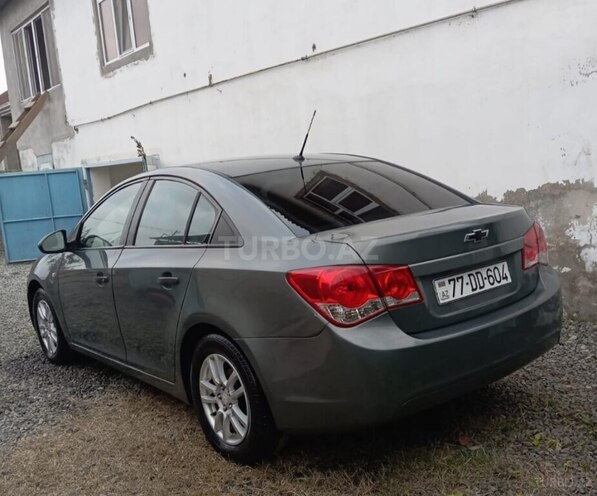 Chevrolet Cruze 2010, 300,000 km - 1.6 l - Masallı