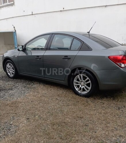 Chevrolet Cruze 2010, 300,000 km - 1.6 l - Masallı