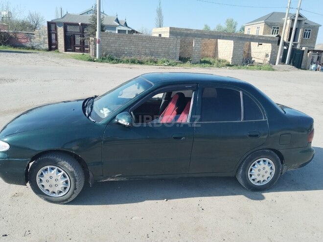 Hyundai Accent 1995, 382,052 km - 1.5 л - Saatlı