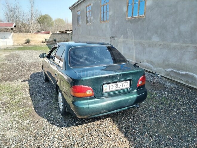Hyundai Accent 1995, 382,052 km - 1.5 л - Saatlı