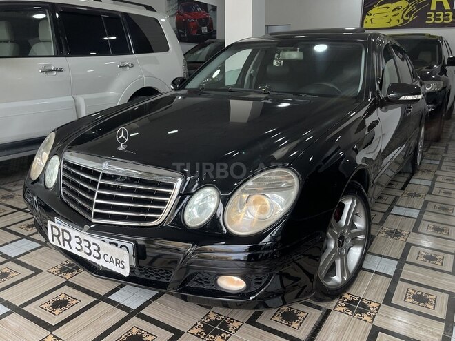 Mercedes E 220 d-3