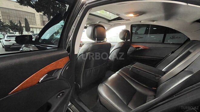 Mercedes E 220 d-17