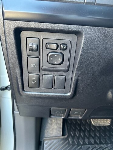 Toyota Land Cruiser Prado 2012, 190,000 km - 2.7 l - Bakı