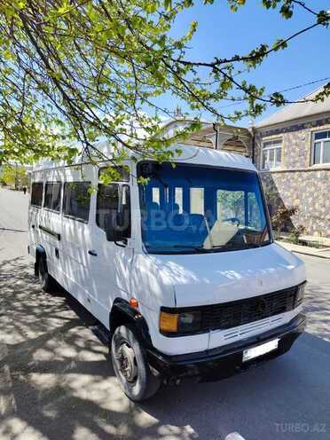 Mercedes 609 D 1995, 270,000 km - 3.9 l - Şəmkir