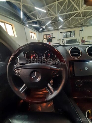 Mercedes GL 550 2008, 175,000 km - 5.5 l - Bakı