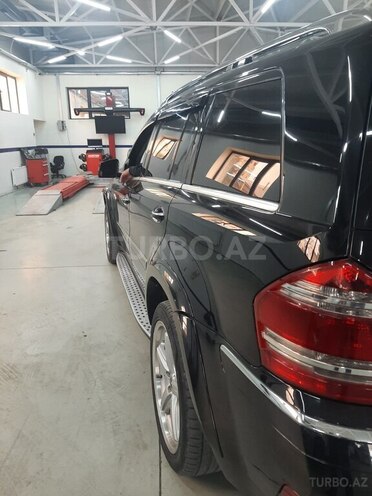 Mercedes GL 550 2008, 175,000 km - 5.5 l - Bakı