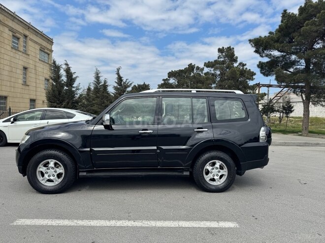 Mitsubishi Pajero 2007, 319,000 km - 3.0 л - Bakı