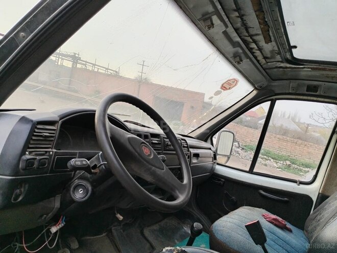 GAZ 330200 2009, 200,000 km - 2.5 l - Bakı