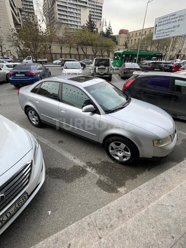 Audi A4 2002, 252,000 km - 1.8 l - Bakı
