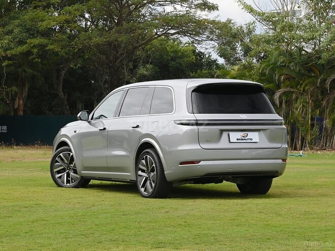 Li Auto L9 2025, 0 km - 1.5 l - Bakı