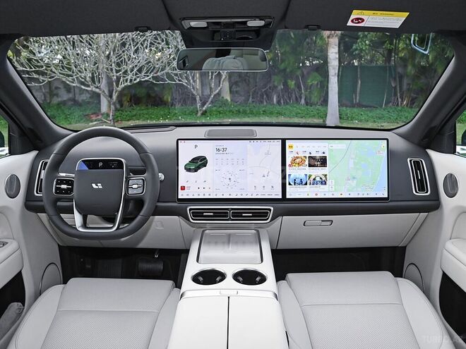 Li Auto L9 2025, 0 km - 1.5 l - Bakı