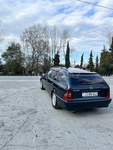 Mercedes C 200 2000, 400,000 km - 2.0 l - Göyçay