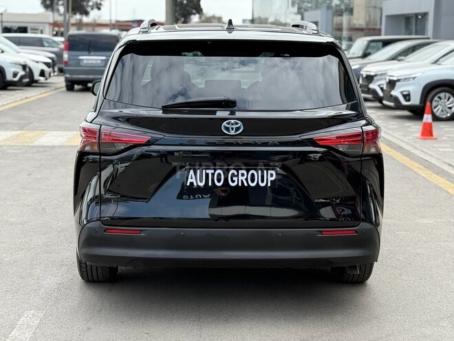 Toyota Sienna 2022, 42,000 km - 2.5 l - Bakı