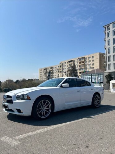 Dodge Charger-3